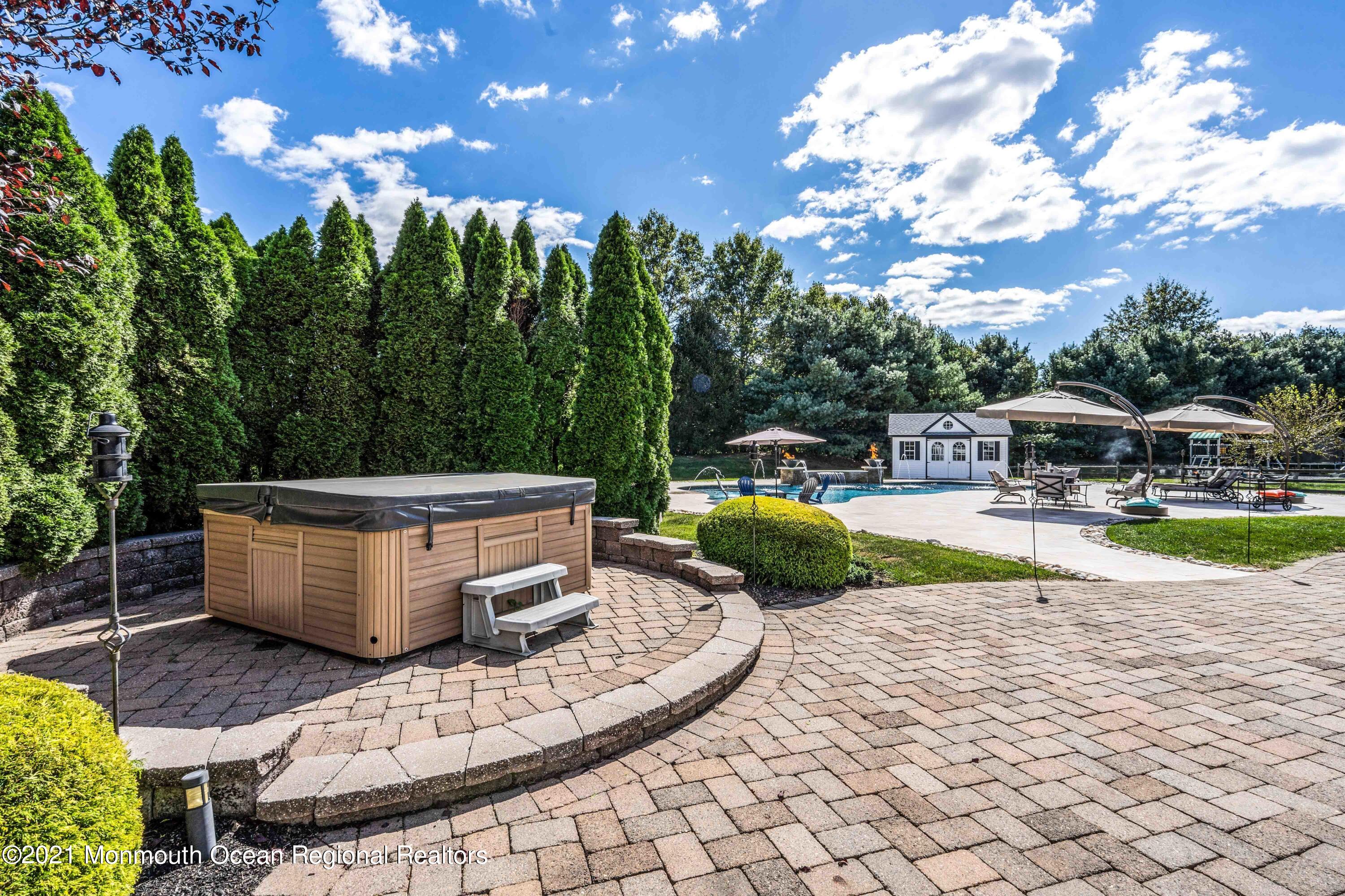 5 Michael Drive Cream Ridge, NJ 08514 - Photo 41 of 69 041_41back_yard