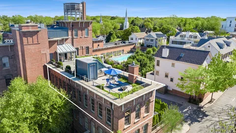 $5,995,000 | 15 Church Street, Unit PH320, Sag Harbor, NY 11963