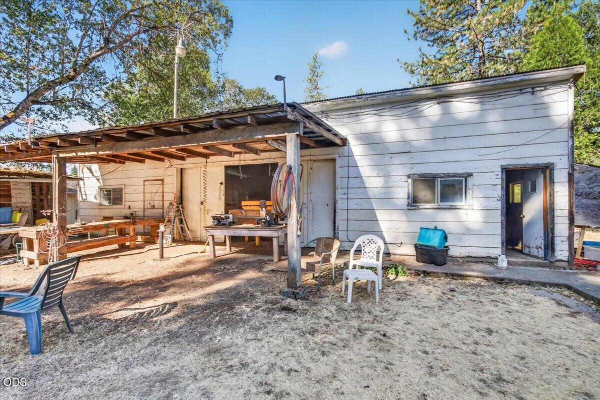 515 Powell Creek Road Williams, OR 97544 - Photo 27 of 40 Gallery Image 27