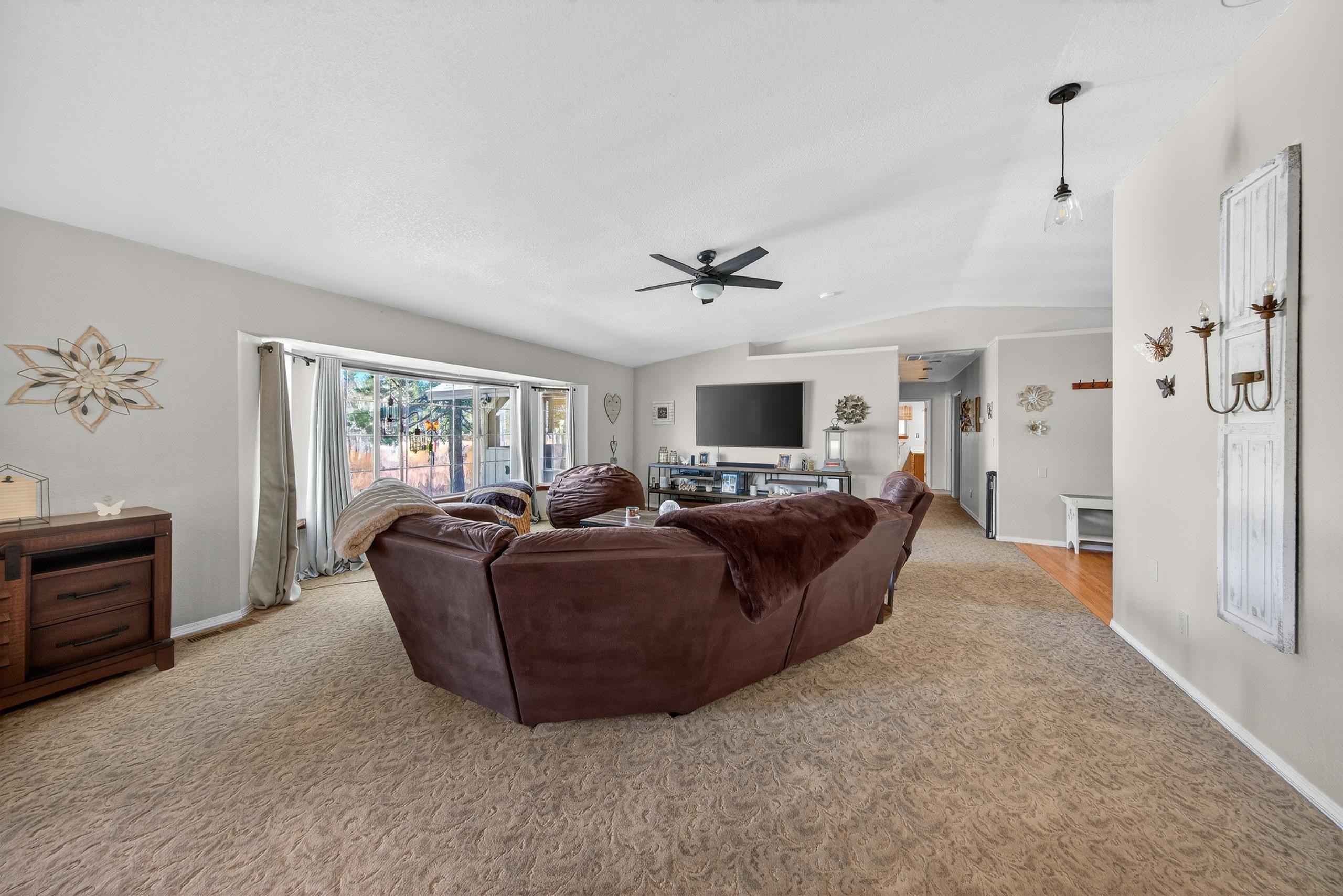 273 Watson Road Chester, CA 96020 - Photo 5 of 36