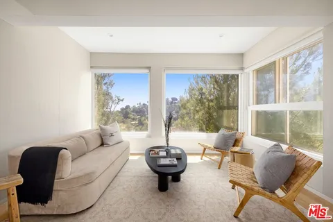 $4,300,000 | 2549 Canyon Oak Drive, Los Angeles, CA 90068