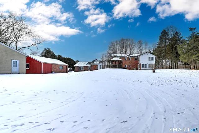 $799,900 | 158 Leetes Island Road, Branford, CT 06405