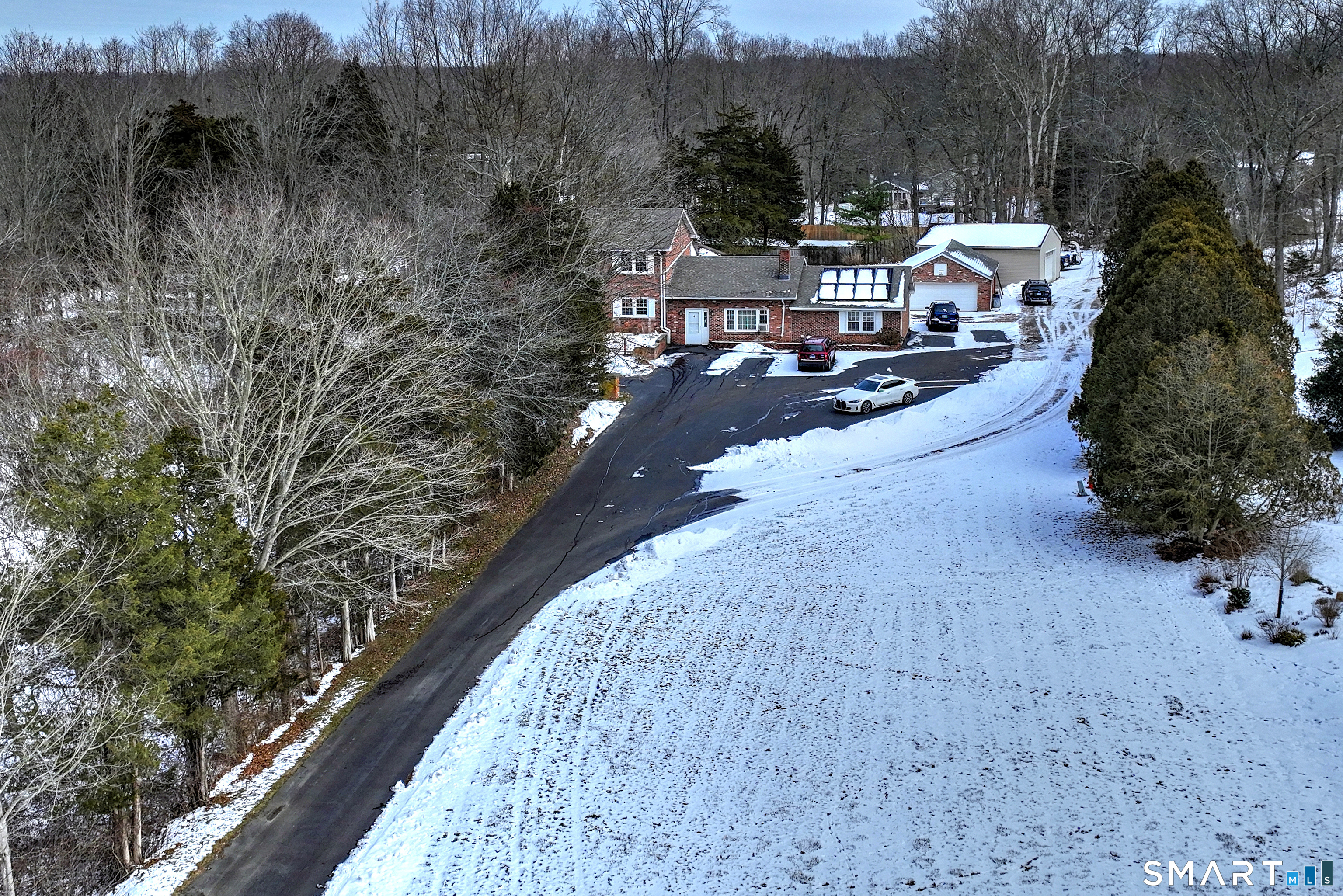 158 Leetes Island Road Branford, CT 06405 - Photo 4 of 11