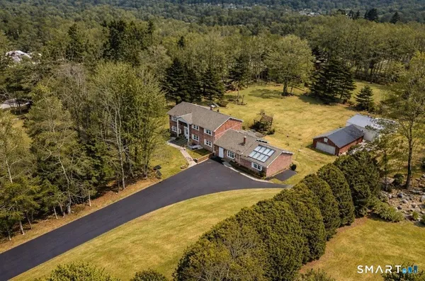 $625,000 | 158 Leetes Island Road, Branford, CT 06405