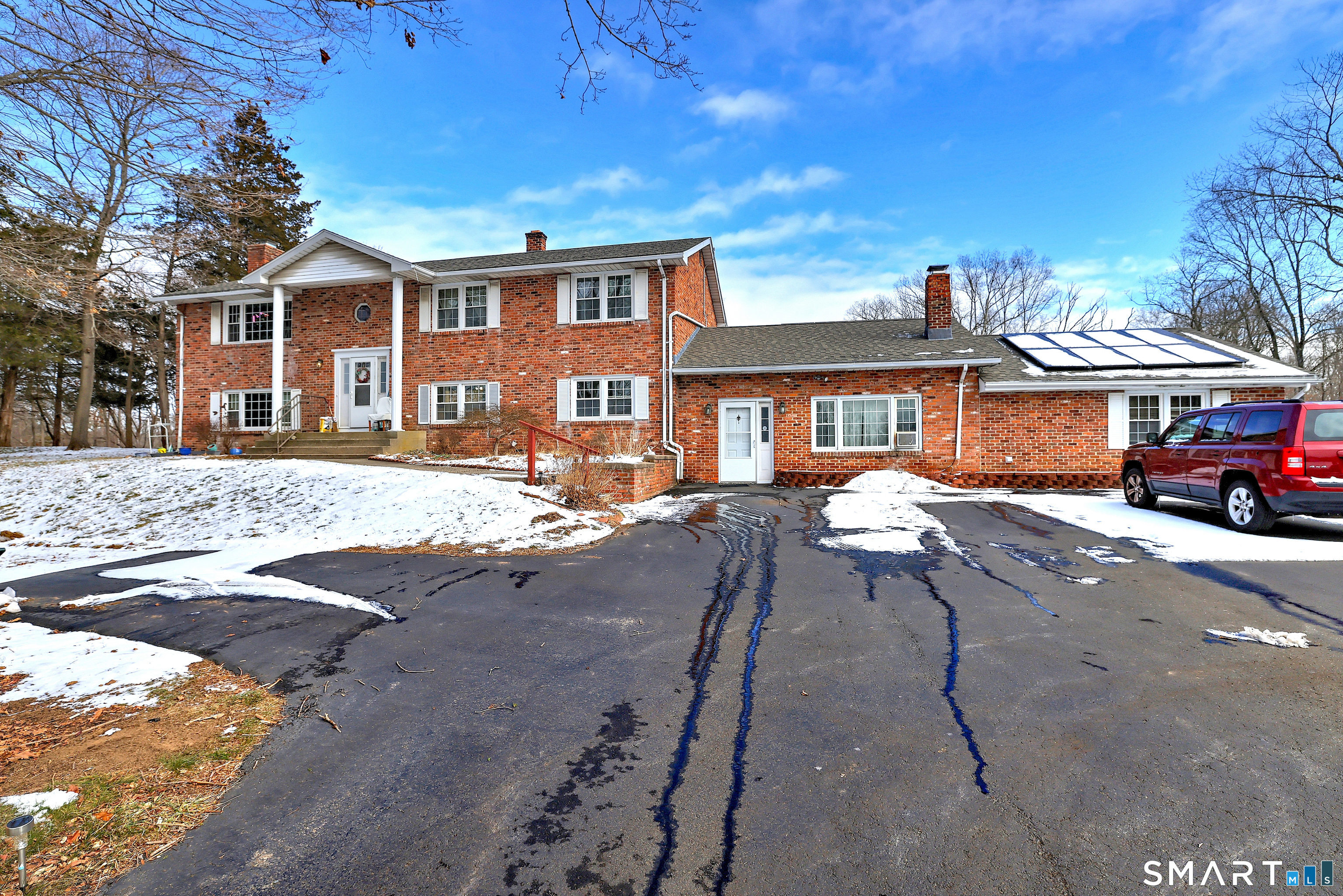 158 Leetes Island Road Branford, CT 06405 - Photo 9 of 11