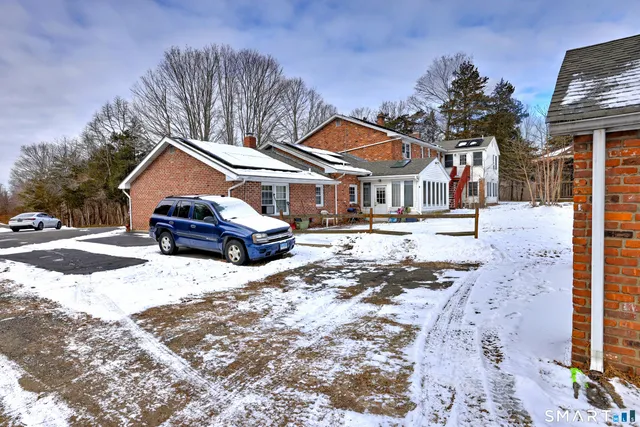 $799,900 | 158 Leetes Island Road, Branford, CT 06405