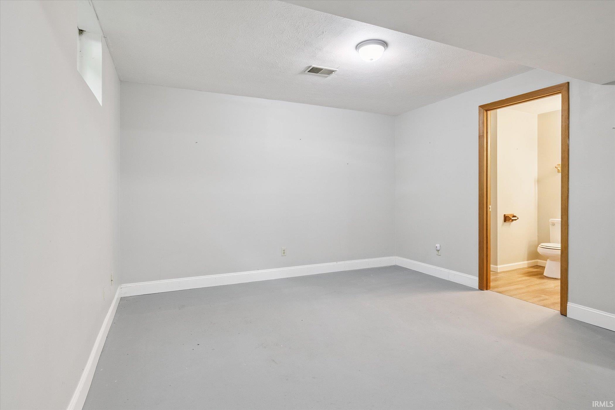 52888 Hickory Road Granger, IN 46530 - Photo 28 of 36 Gallery Image 28