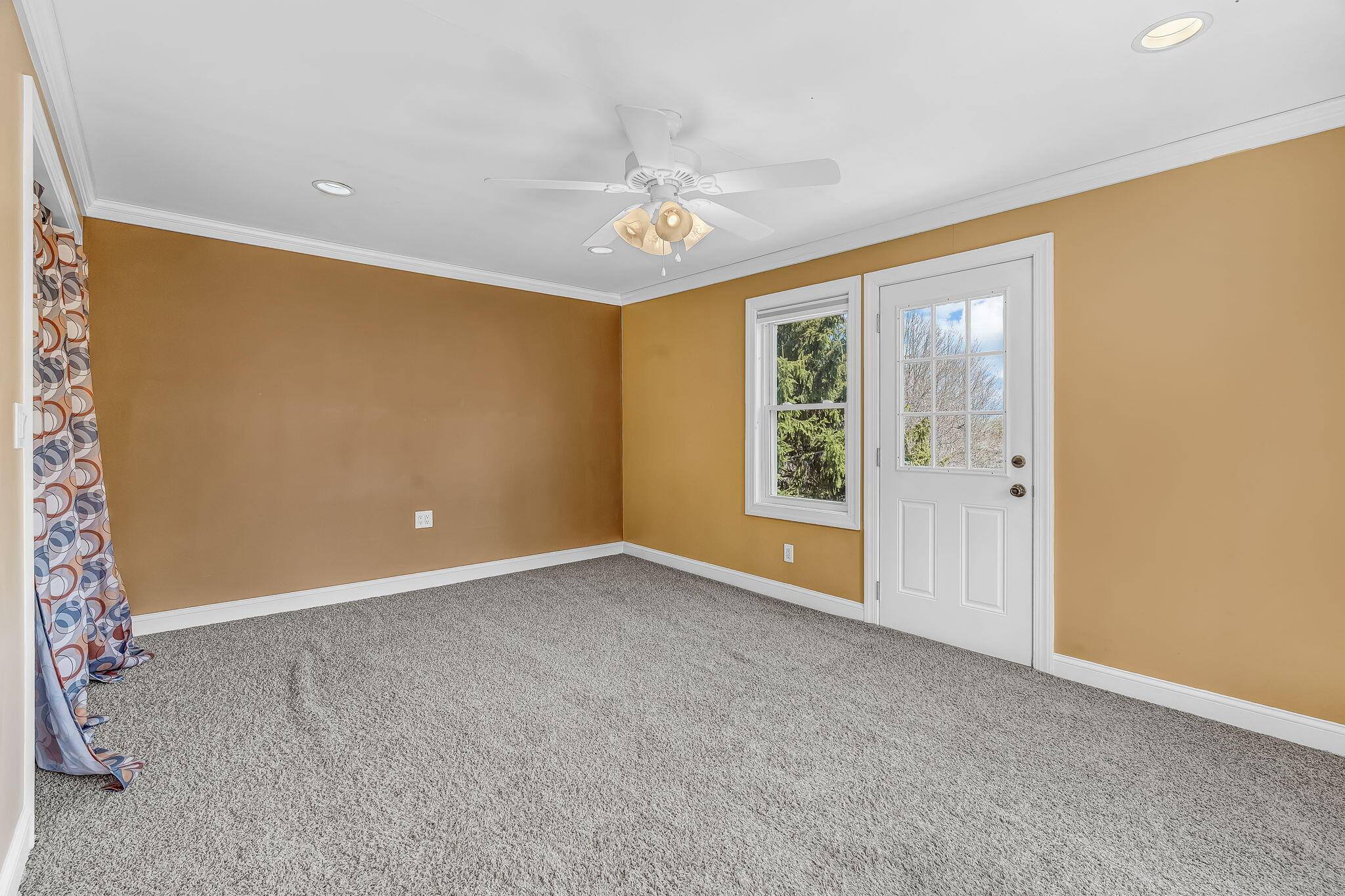 48 Main Road Charleston, ME 04422 - Photo 7 of 34 47-web-or-mls-48-main-rd