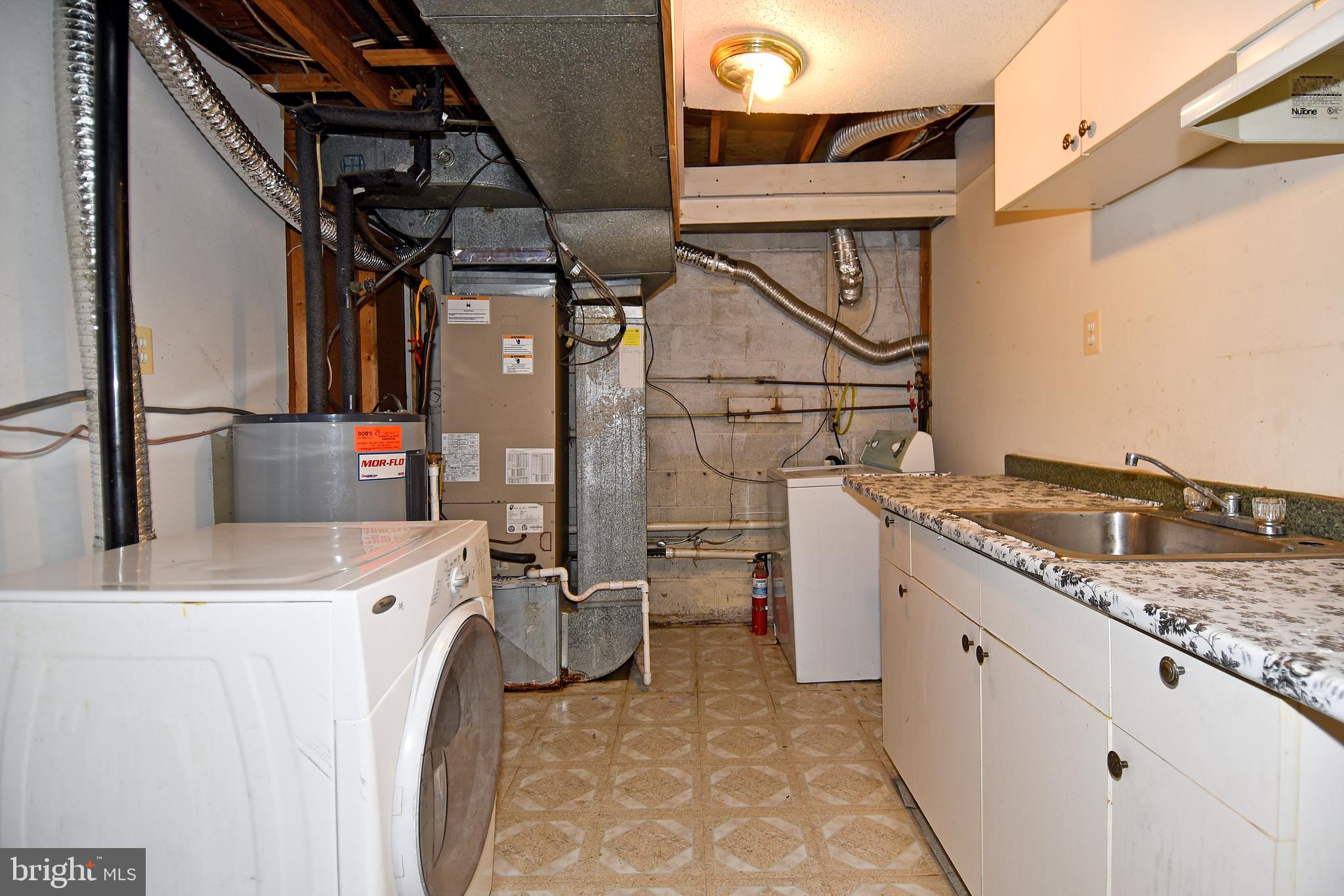 6838 Supreme Court Springfield, VA 22150 - Photo 30 of 42 Large Laundry Room