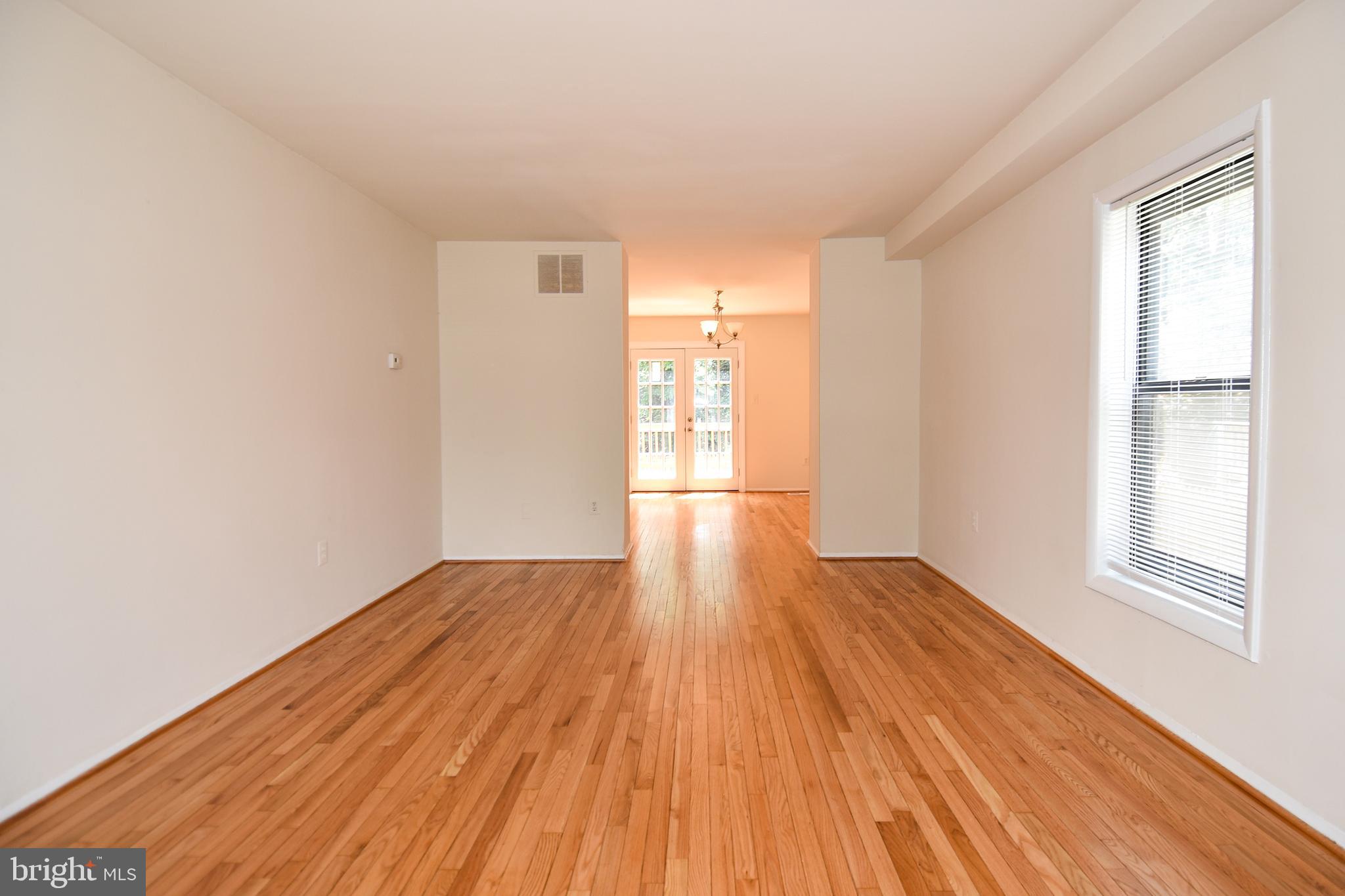 6838 Supreme Court Springfield, VA 22150 - Photo 7 of 42 Family Room