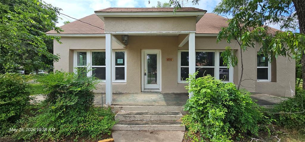 616 East 9th Street Coleman, TX 76834 - Photo 2 of 30