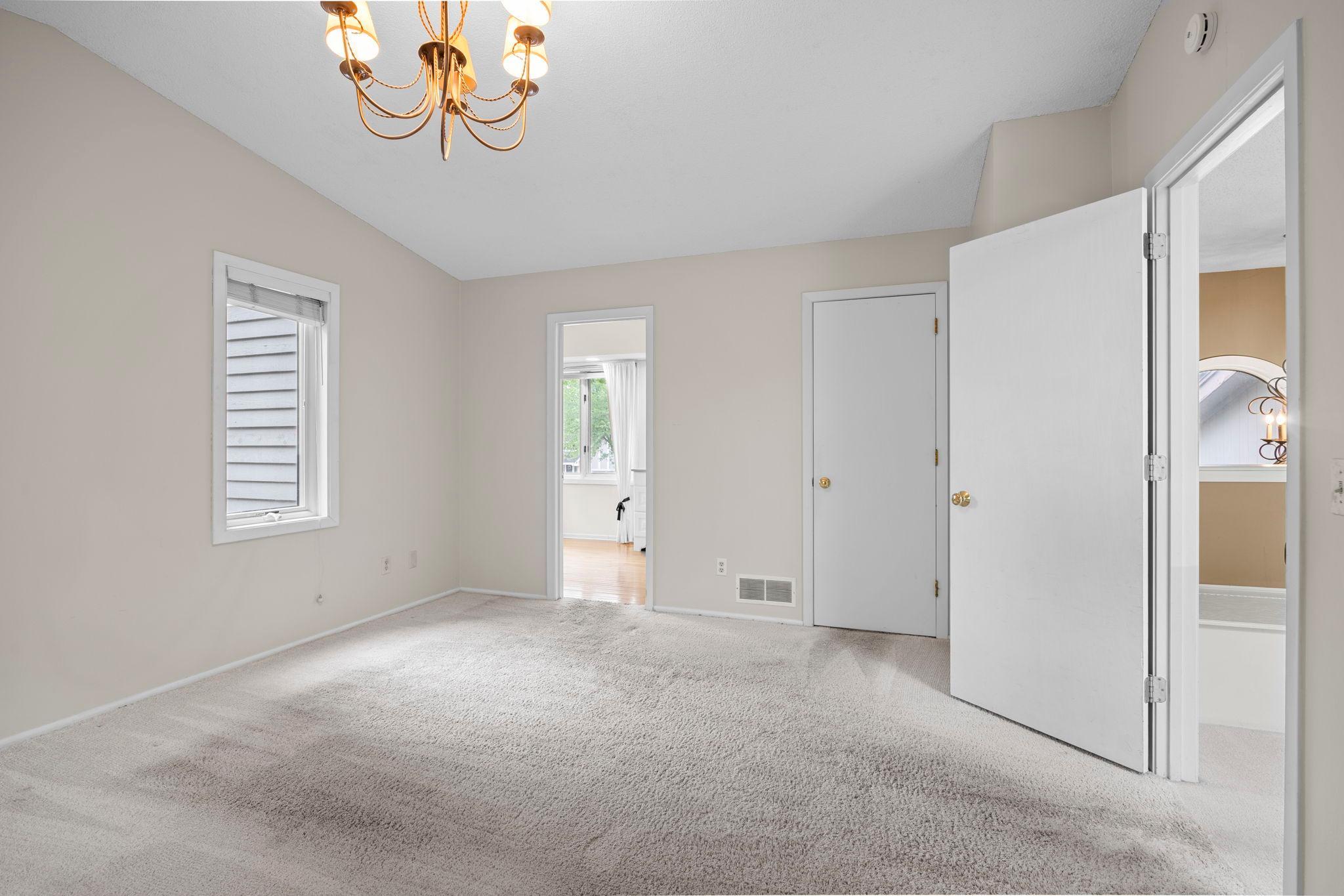 15588 Canyon Ridge Eden Prairie, MN 55347 - Photo 22 of 60 Gallery Image 22