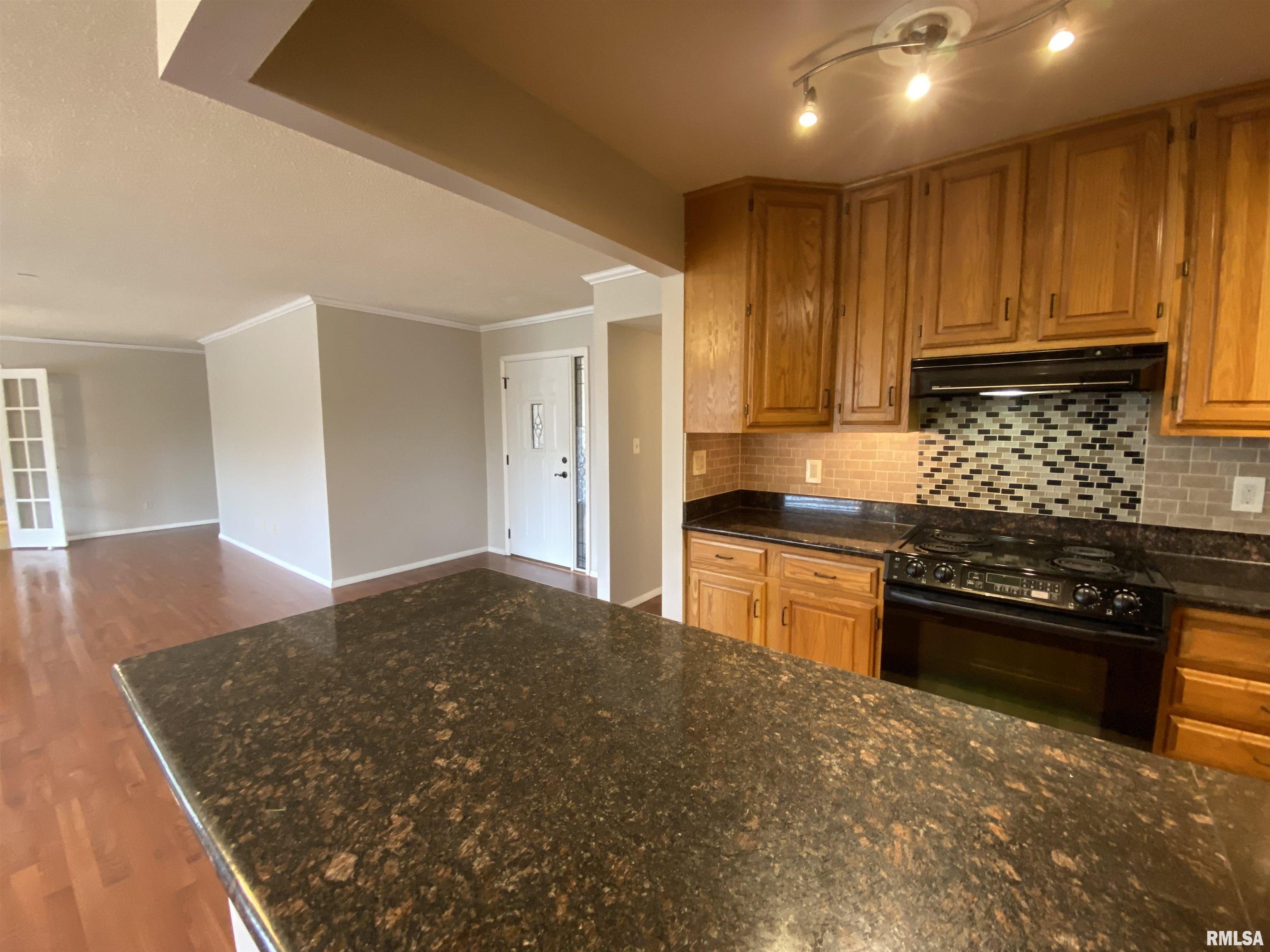 6500 North Allen Road, Unit 65 Peoria, IL 61614 - Photo 11 of 43