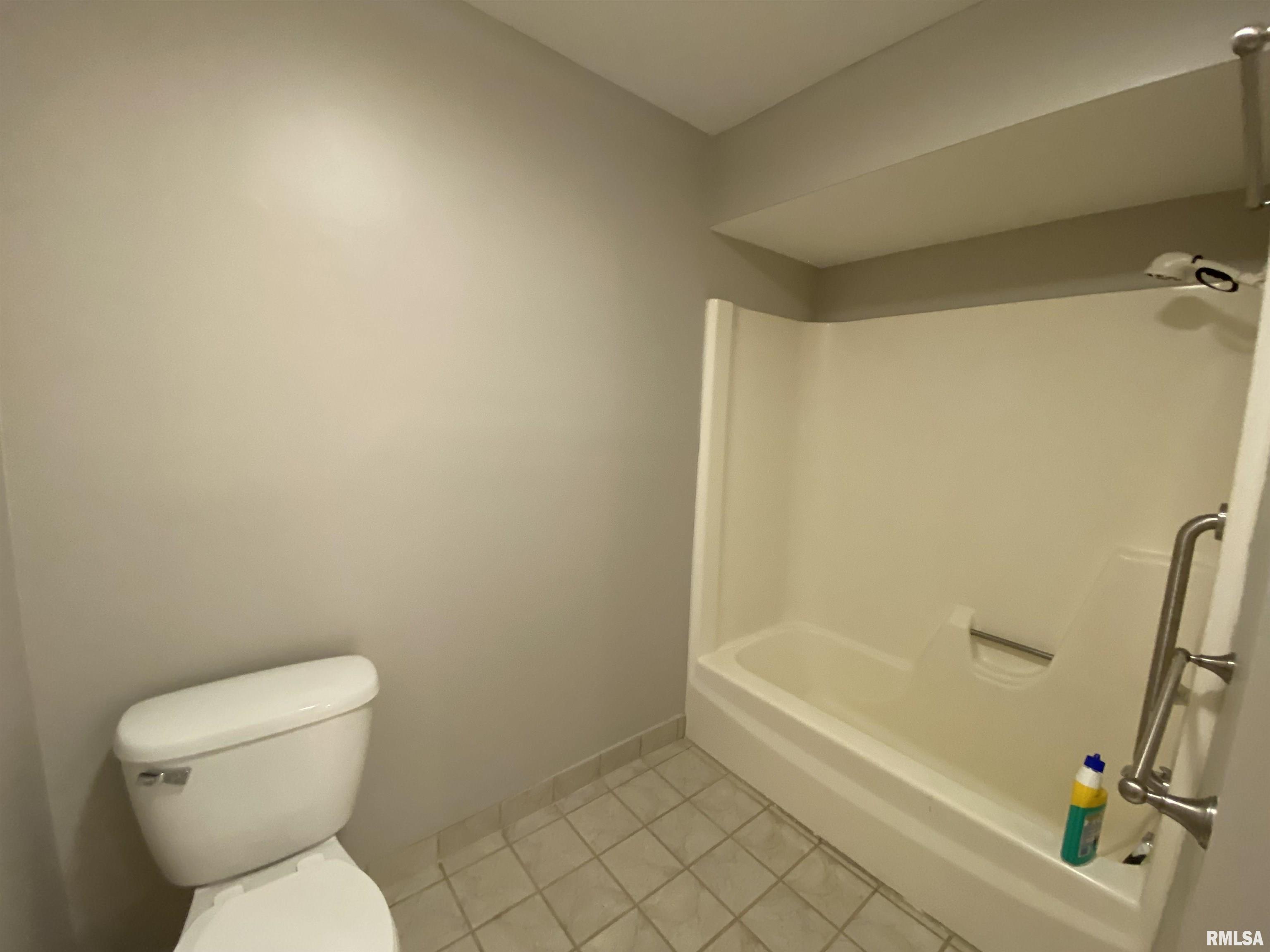6500 North Allen Road, Unit 65 Peoria, IL 61614 - Photo 16 of 43