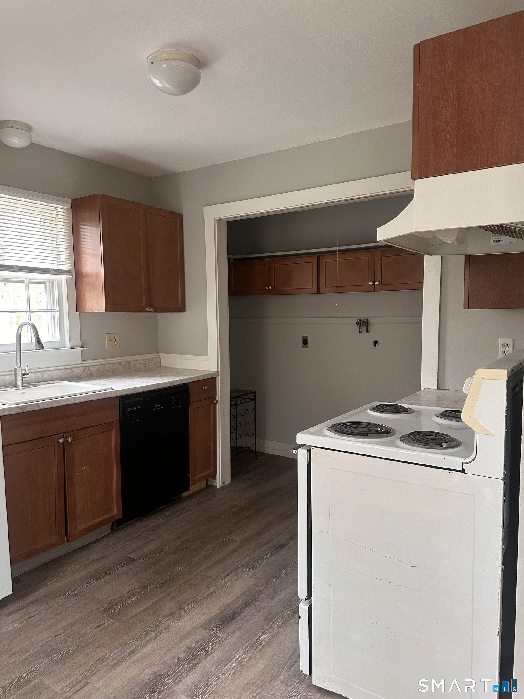 25 Elephant Rock Road Woodbury, CT 06798 - Photo 11 of 15