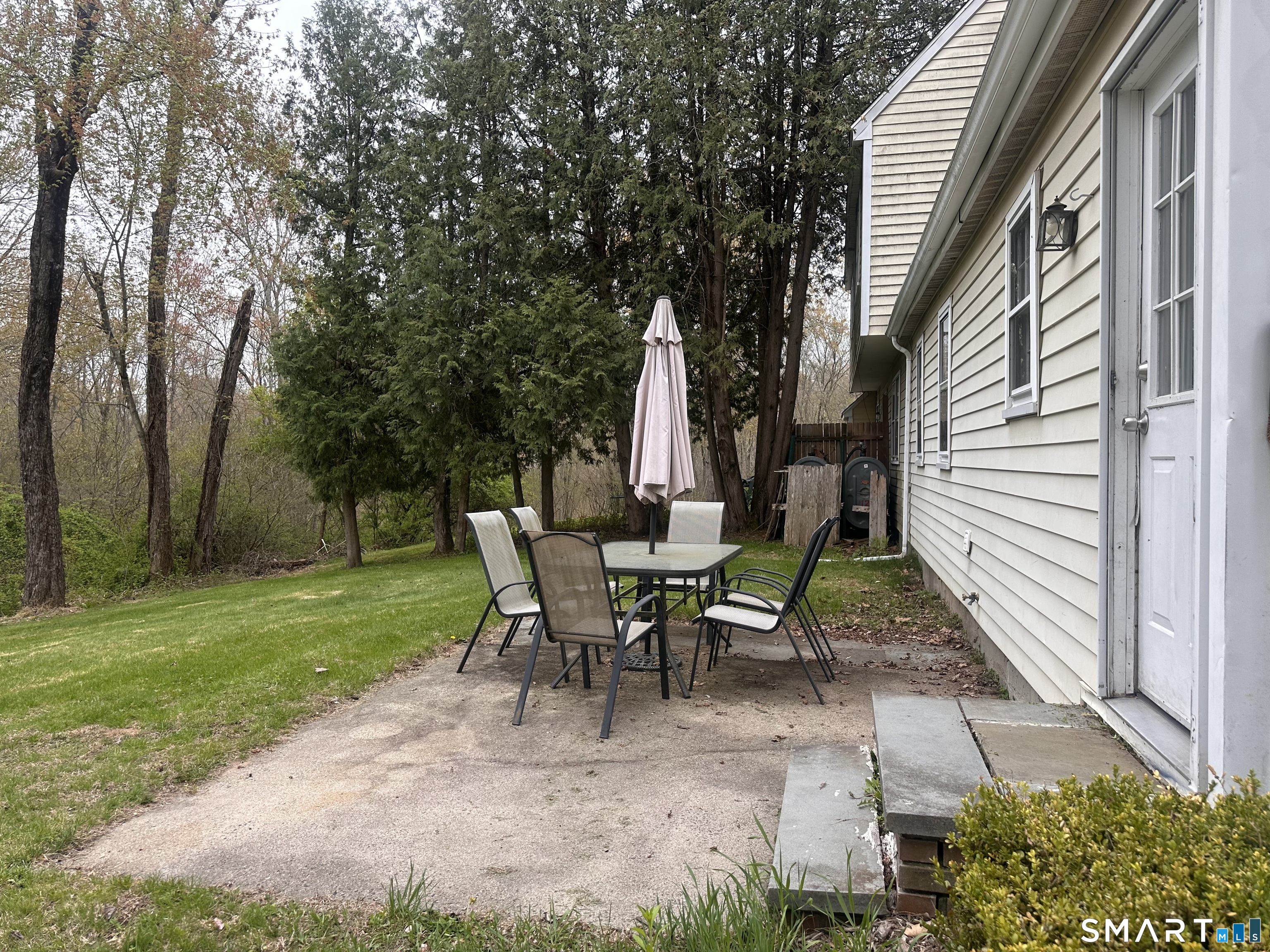 25 Elephant Rock Road Woodbury, CT 06798 - Photo 14 of 15