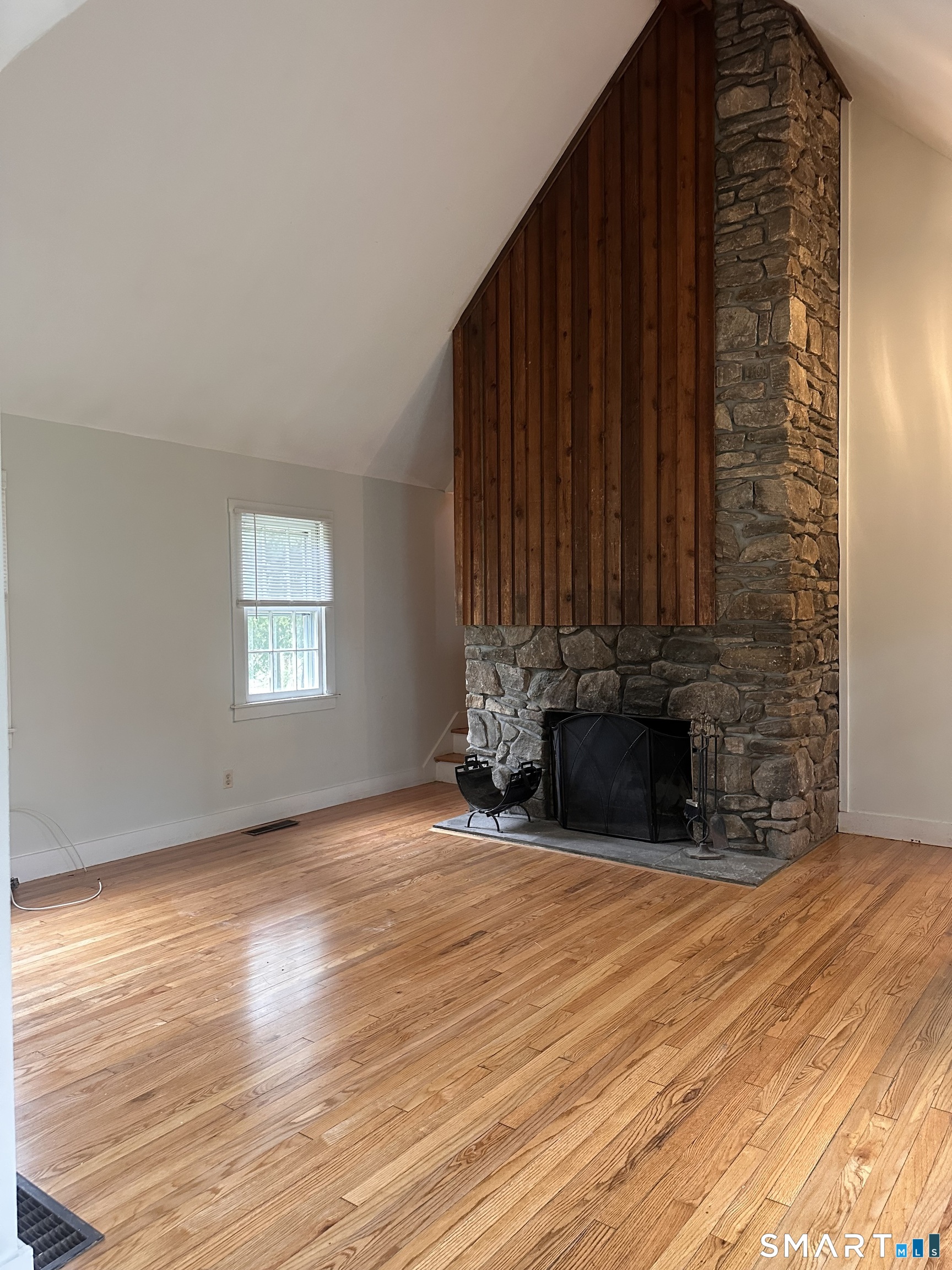 25 Elephant Rock Road Woodbury, CT 06798 - Photo 9 of 15