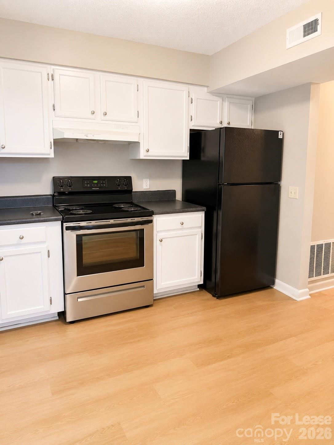 6020 Heath Valley Road Charlotte, NC 28210 - Photo 8 of 19