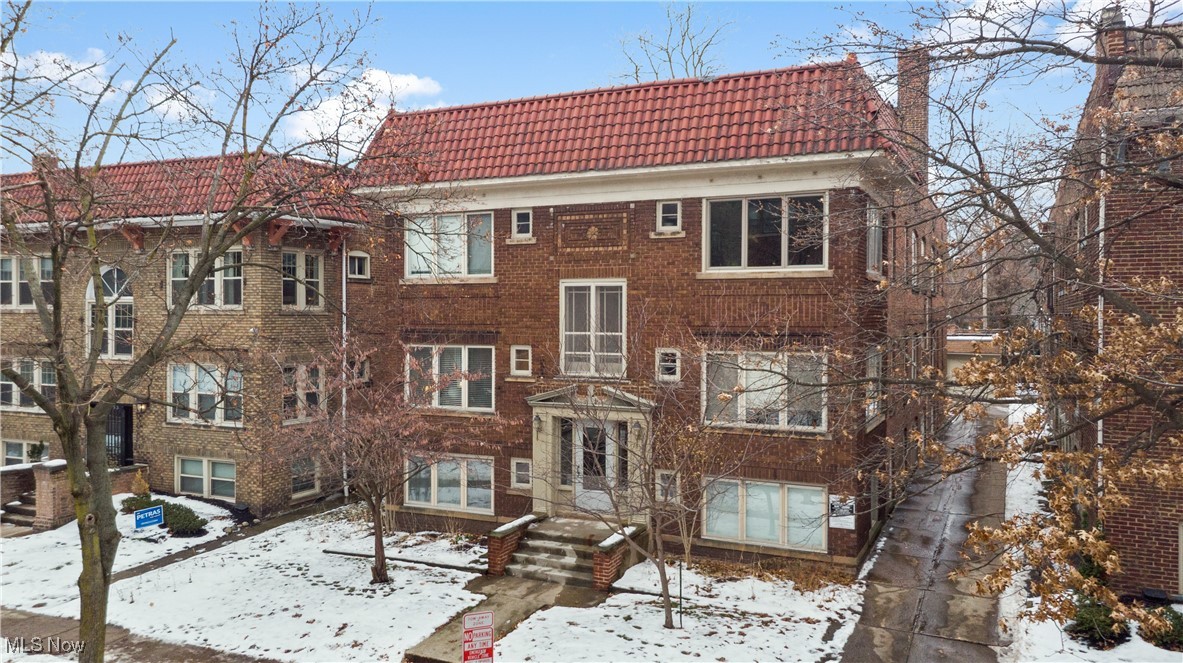 2759 Hampshire Road, Unit 2 Cleveland, OH 44106 - Photo 1 of 3 Gallery Image 1