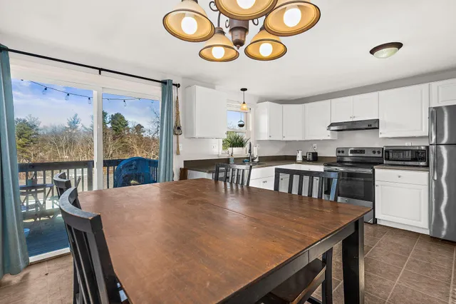 $2,500 | 74 Derryfield Road, Unit L, Derry, NH 03038