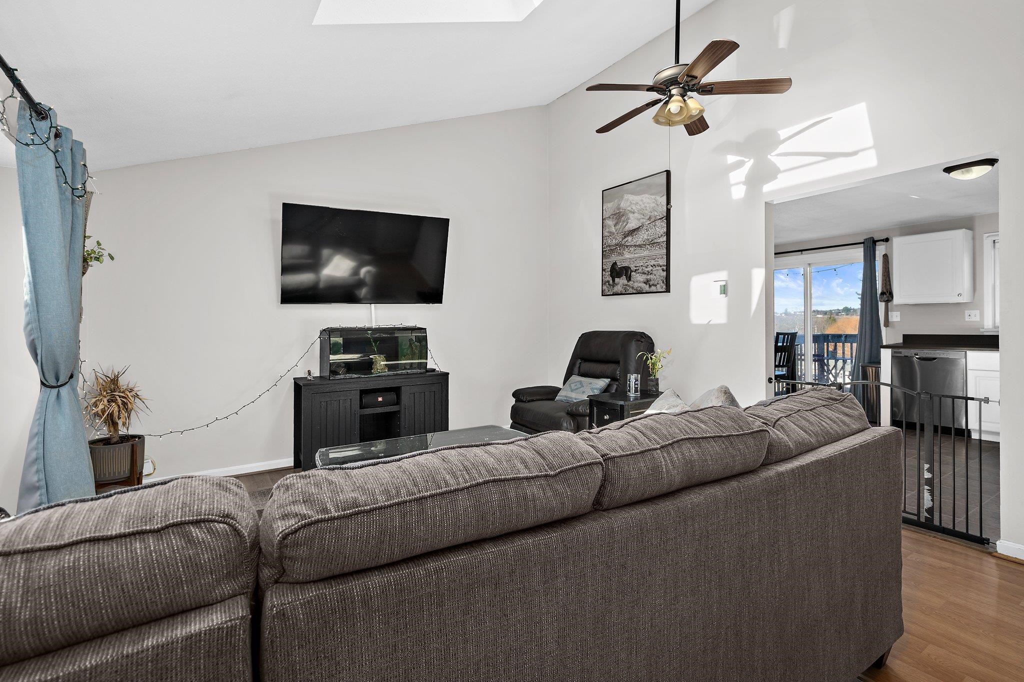 74 Derryfield Road, Unit L Derry, NH 03038 - Photo 17 of 33