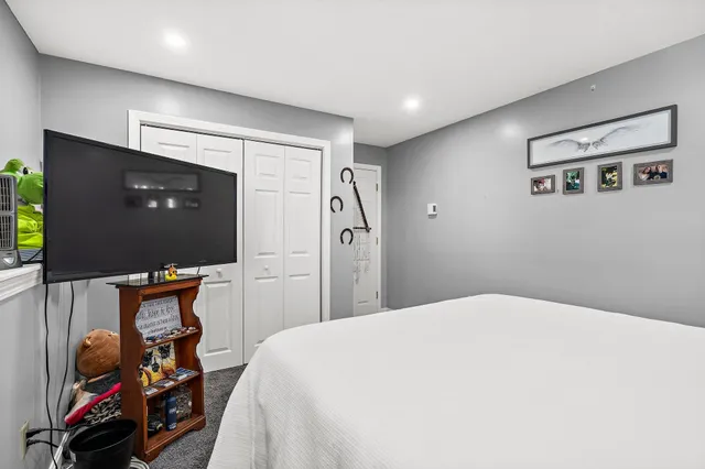 $2,500 | 74 Derryfield Road, Unit L, Derry, NH 03038