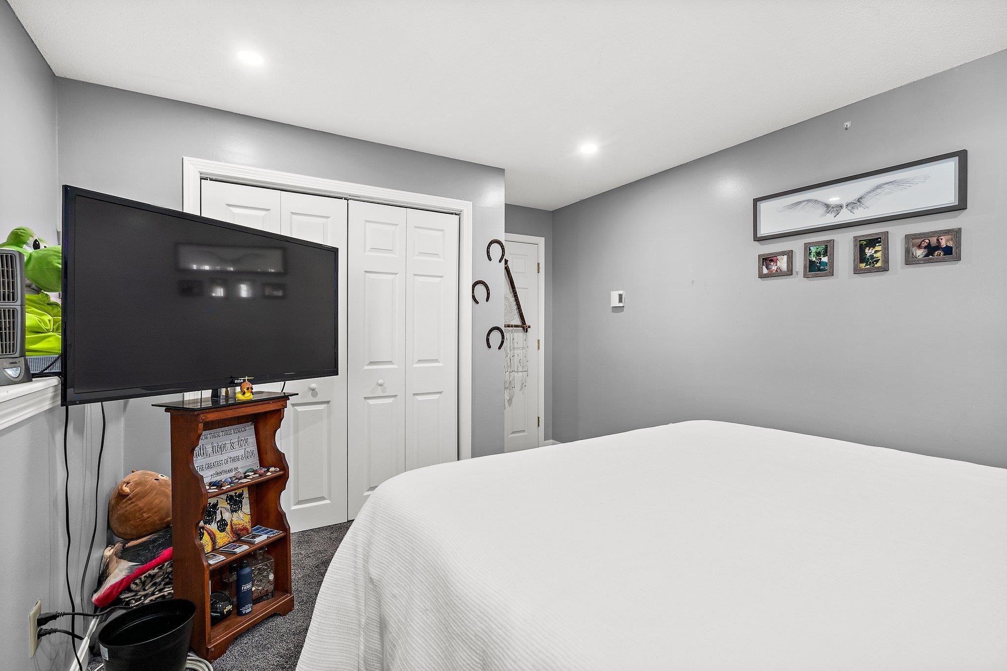 74 Derryfield Road, Unit L Derry, NH 03038 - Photo 29 of 33