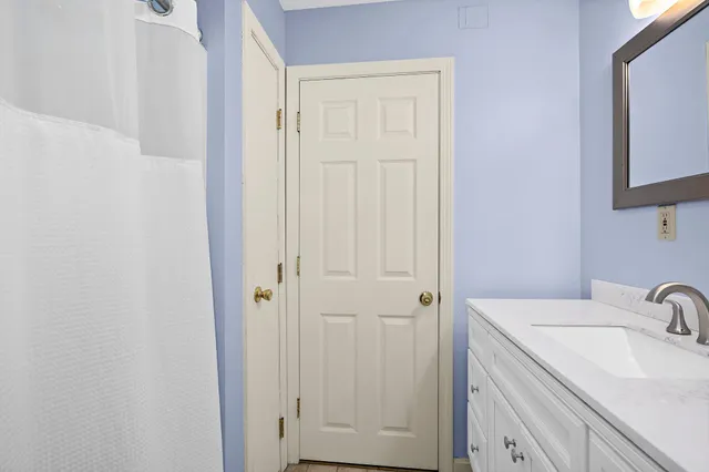 $2,500 | 74 Derryfield Road, Unit L, Derry, NH 03038