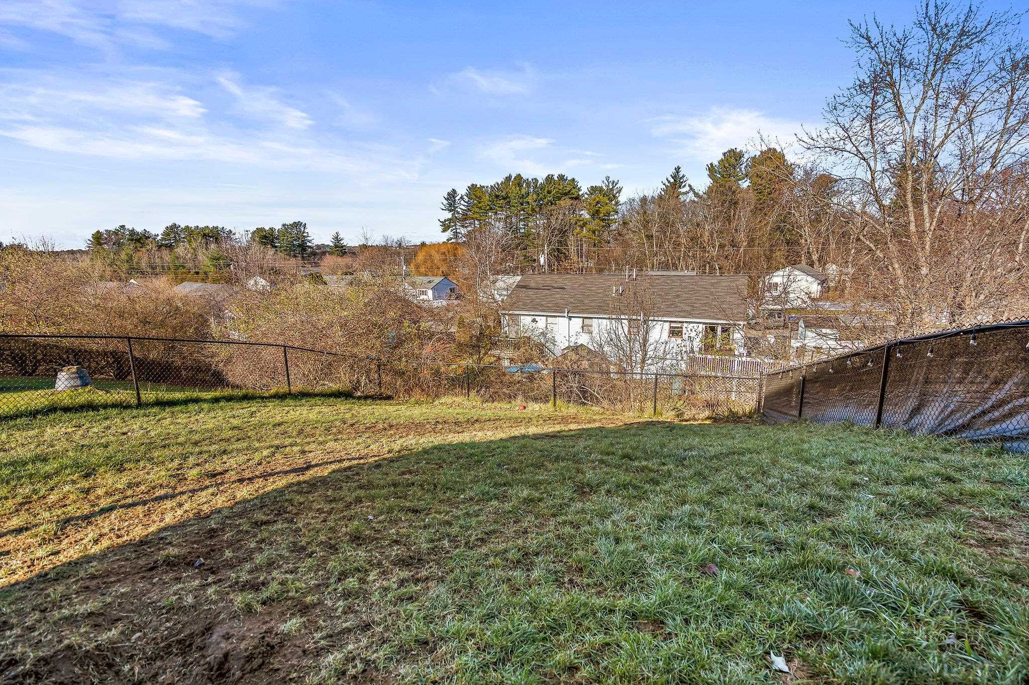 74 Derryfield Road, Unit L Derry, NH 03038 - Photo 10 of 33