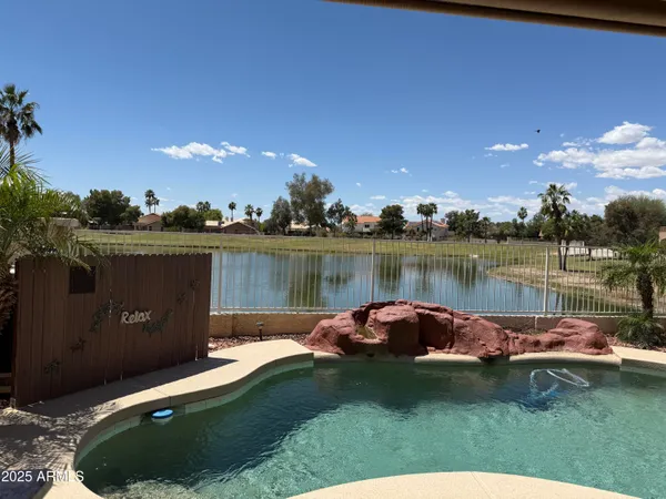 $2,895 | 18882 North 77th Avenue, Glendale, AZ 85308