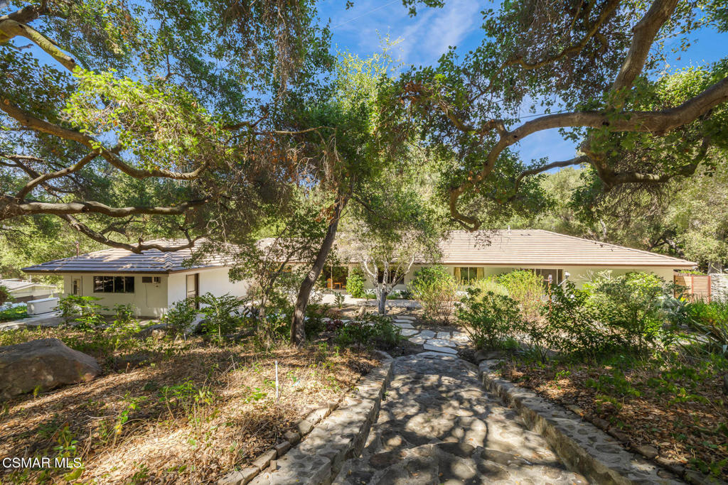 25820 Piuma Road Calabasas, CA 91302 - Photo 45 of 57 Gallery Image 45