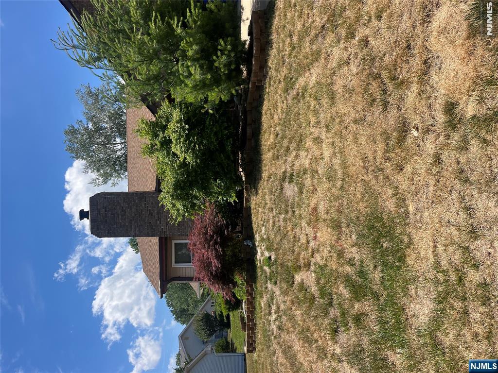40 Sycamore Access Road Manahawkin, NJ 08050 - Photo 7 of 28