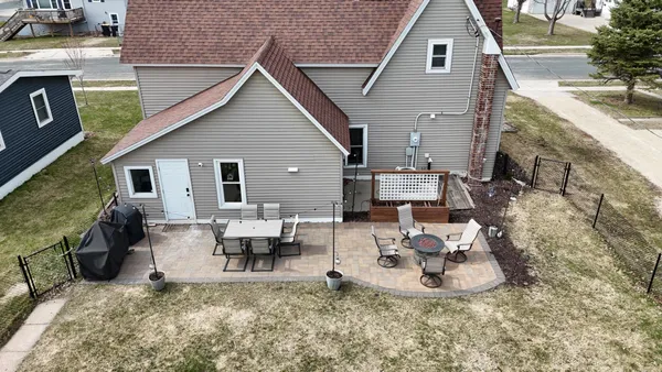 $279,900 | 109 2nd Avenue Northwest, Pine Island, MN 55963