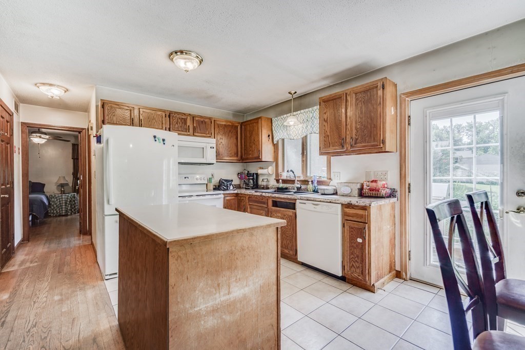 18 Cordner Road Belchertown, MA 01007 - Photo 14 of 34 Gallery Image 14