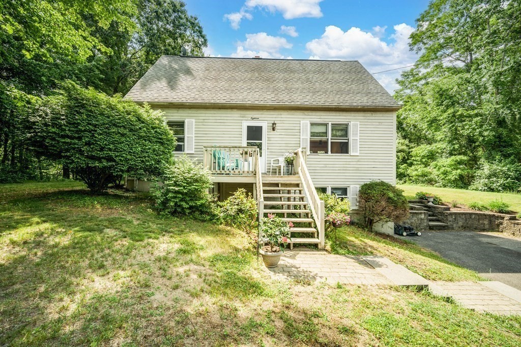 18 Cordner Road Belchertown, MA 01007 - Photo 3 of 34 Gallery Image 3