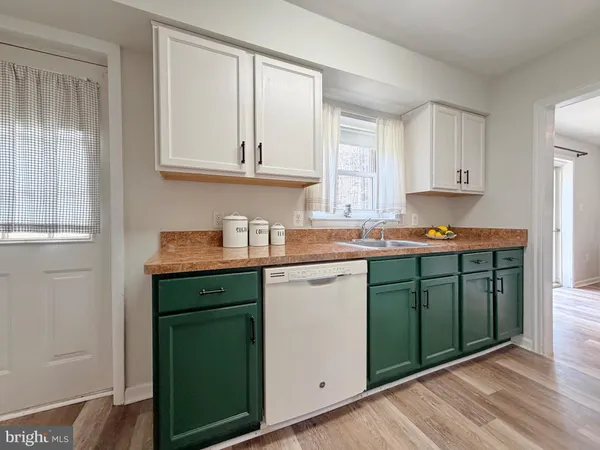 $369,000 | 15390 Matthews Manor Road, Newburg, MD 20664