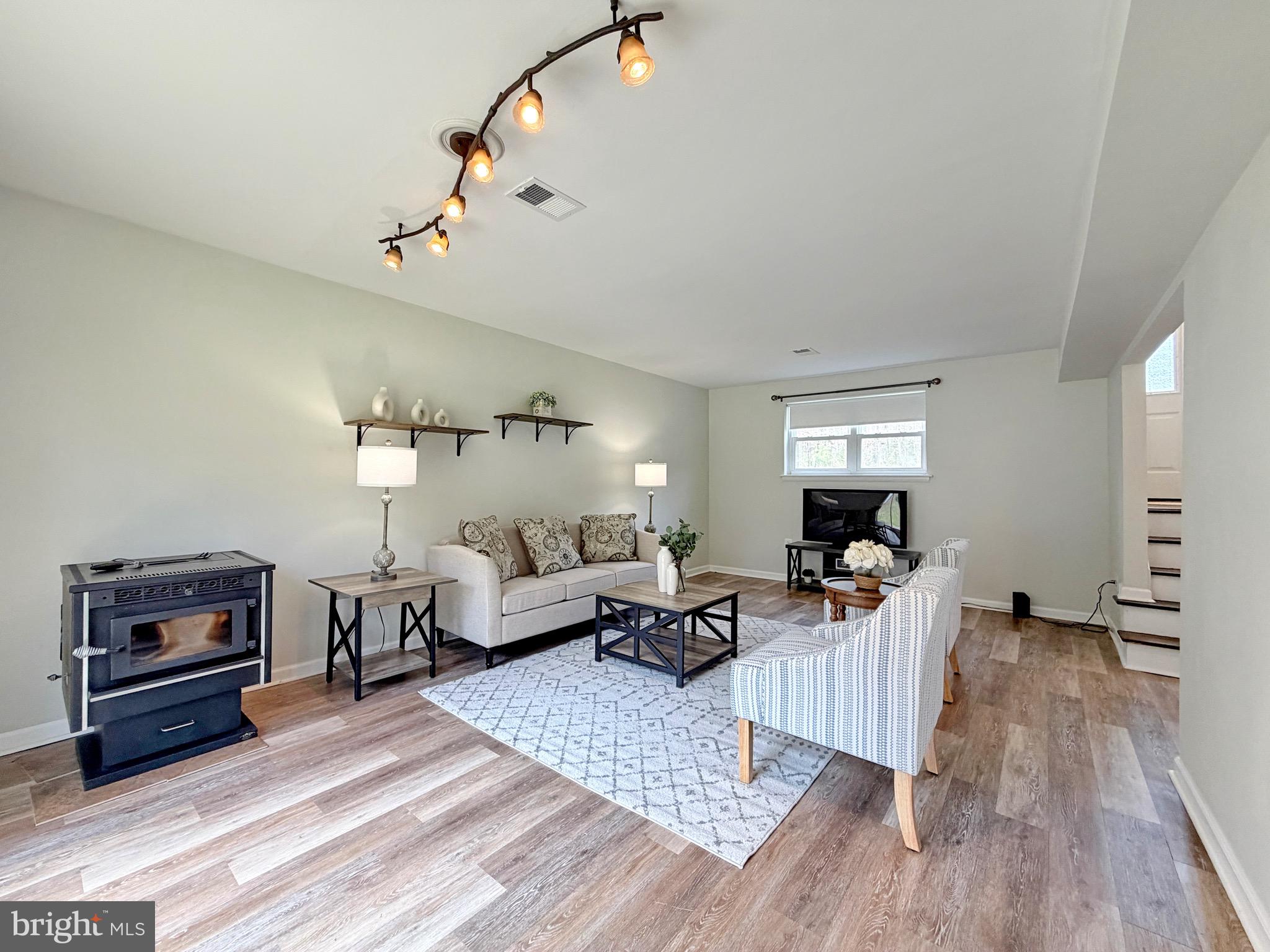 15390 Matthews Manor Road Newburg, MD 20664 - Photo 10 of 52