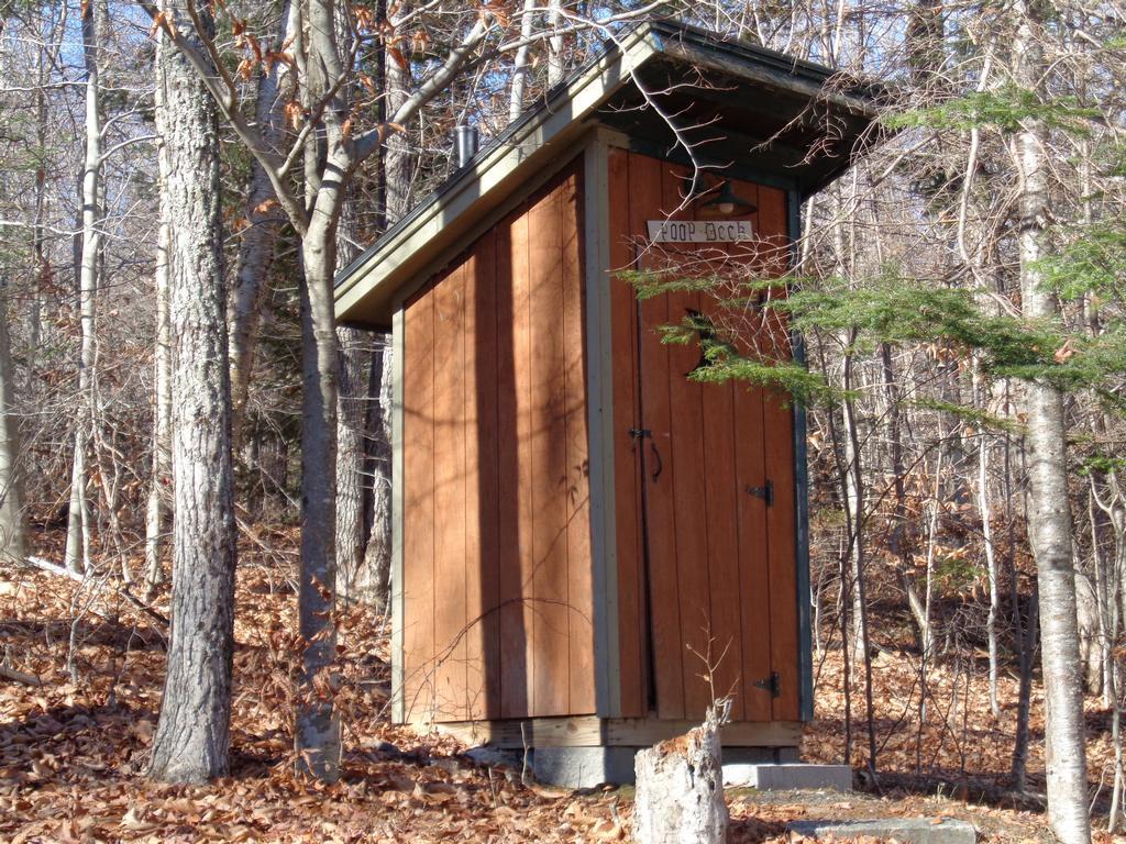 215 Tucker Road Grafton, NH 03240 - Photo 10 of 36