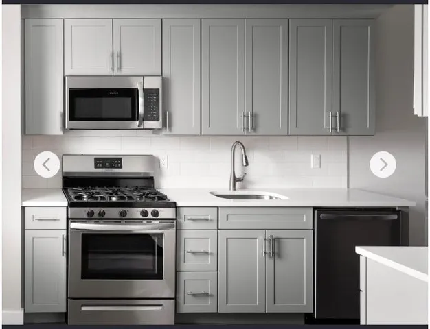 $2,895 | 116 Waverly Avenue, Unit 6, Patchogue, NY 11772