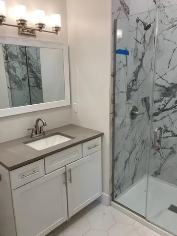 $2,895 | 116 Waverly Avenue, Unit 6, Patchogue, NY 11772