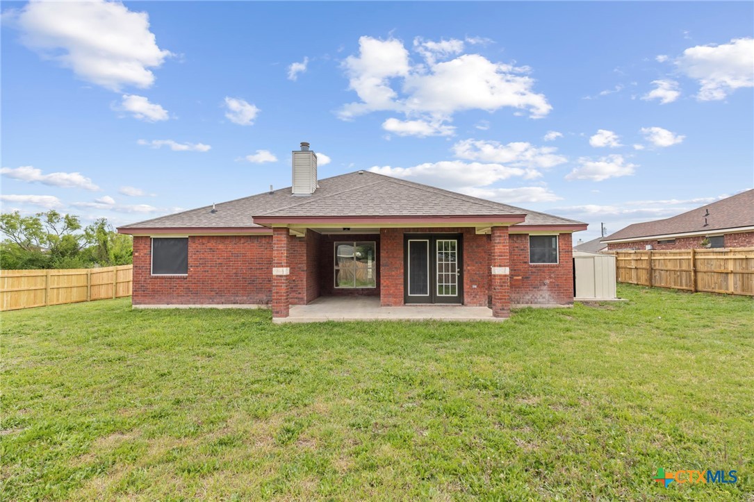 4201 Jim Avenue Killeen, TX 76549 - Photo 36 of 39 Back Covered Patio
