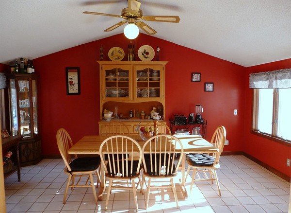 34 Winding Lane Springfield, MA 01118 - Photo 4 of 29