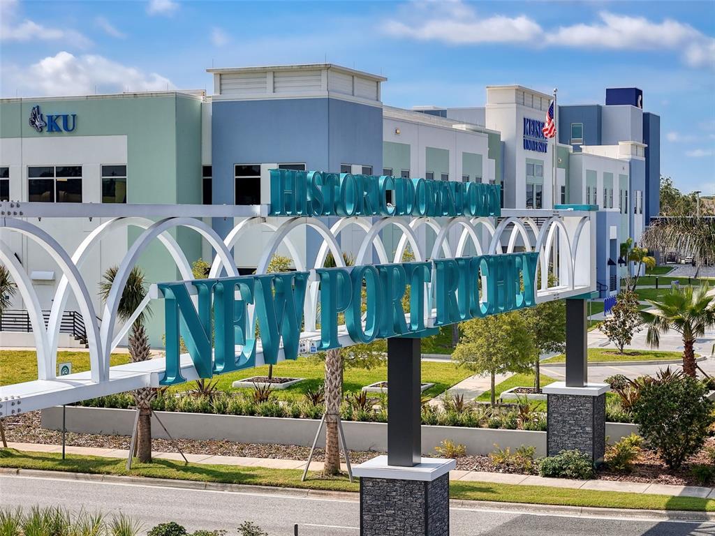 5800 Madison Street New Port Richey, FL 34653 - Photo 38 of 71 a front view of a building with street view