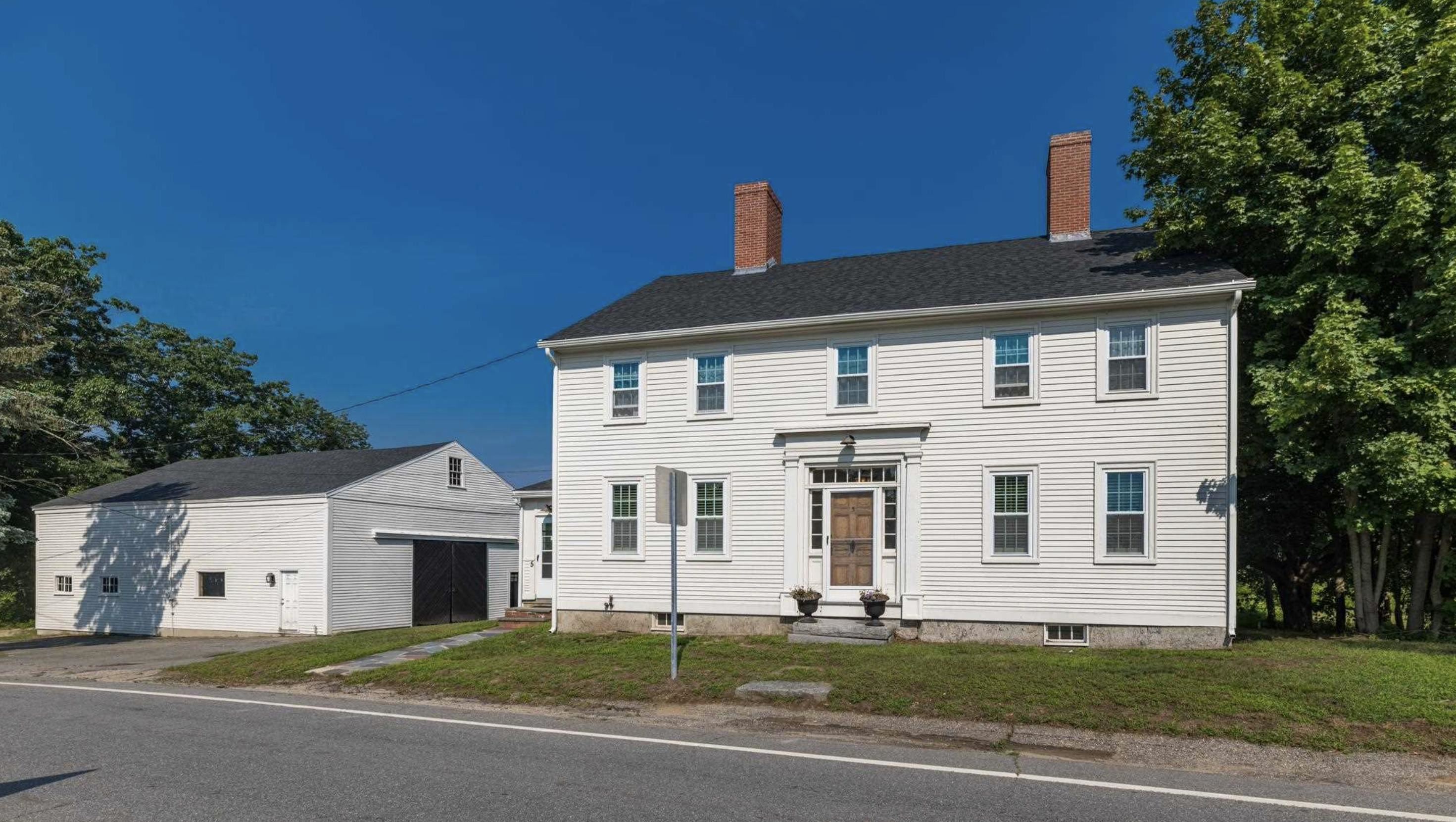5 Kensington Road Hampton Falls, NH 03844 - Photo 1 of 33