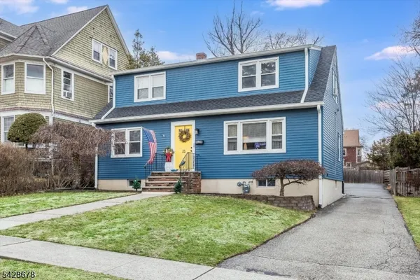 $2,700 | 76 Personette Avenue, Unit 2, Verona, NJ 07044