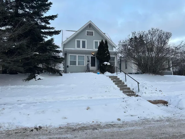 $250,000 | 4405 West 7th Street, Duluth, MN 55807