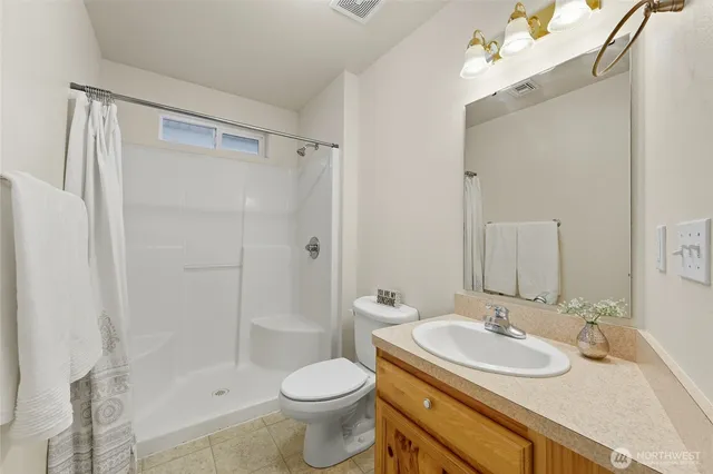 $405,000 | 716 Southeast Songbird Lane, College Place, WA 99324