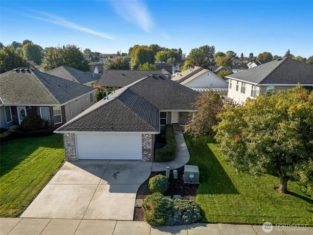 $405,000 | 716 Southeast Songbird Lane, College Place, WA 99324