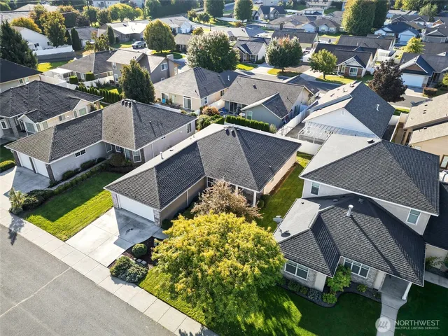 $405,000 | 716 Southeast Songbird Lane, College Place, WA 99324