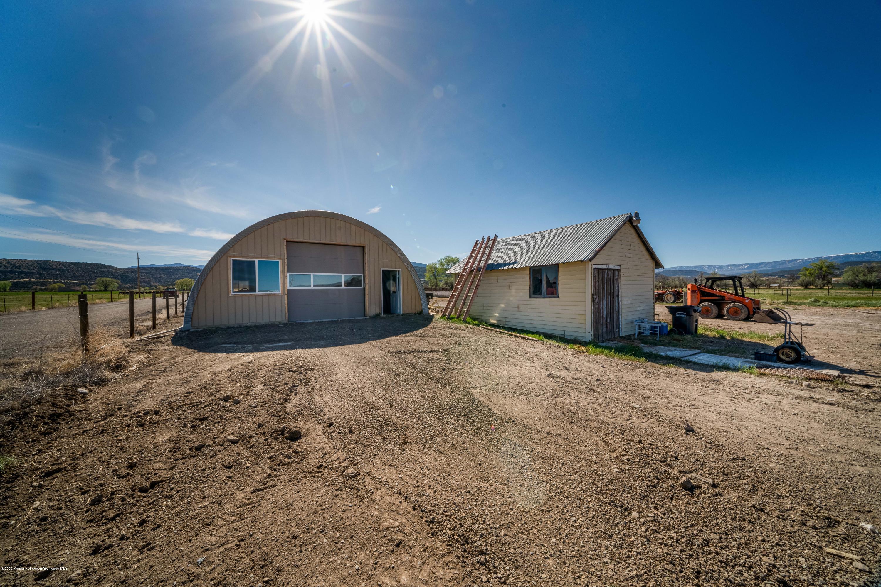 4501 U Road De Beque, CO 81630 - Photo 17 of 23 405 U Road Debeque, CO-20